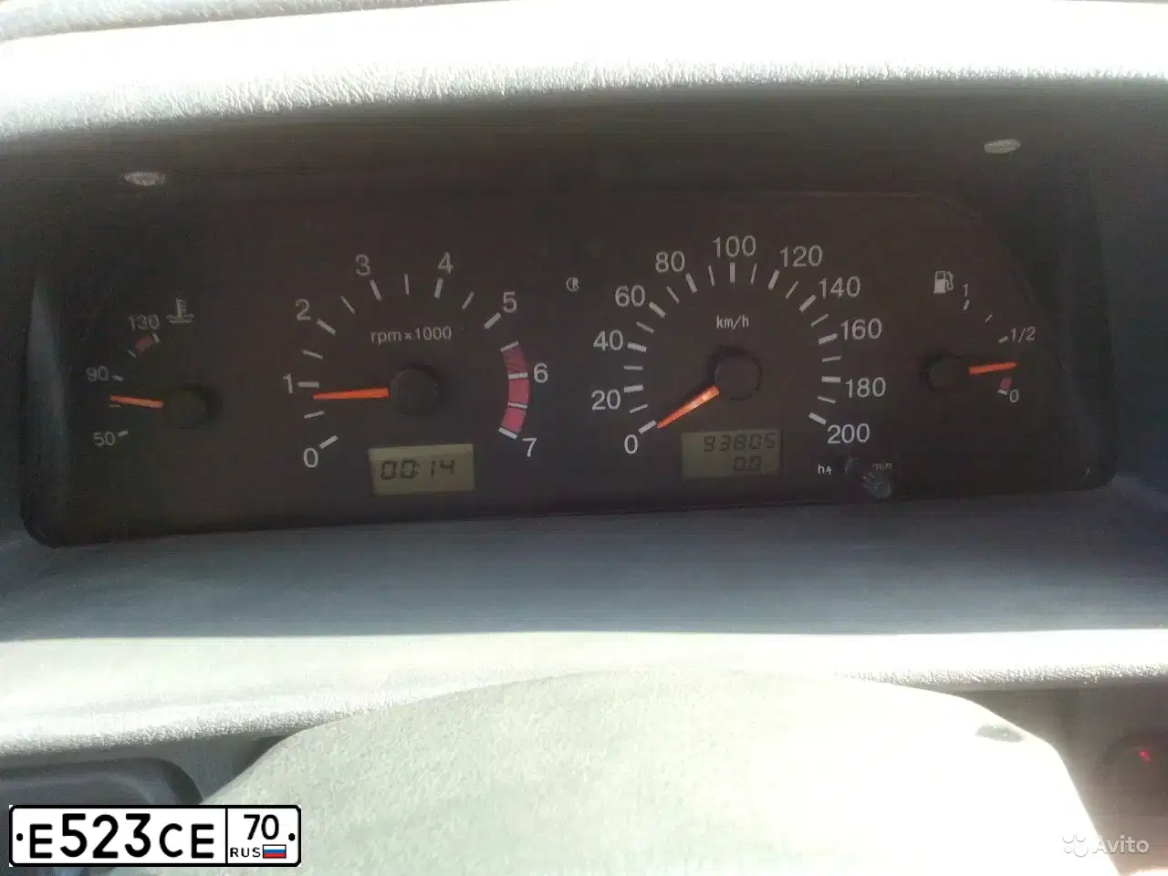 Фото автомобиля LADA 2115 SAMARA, 2008 — госномер Е523СЕ70. Цвет: Темно-зеленый