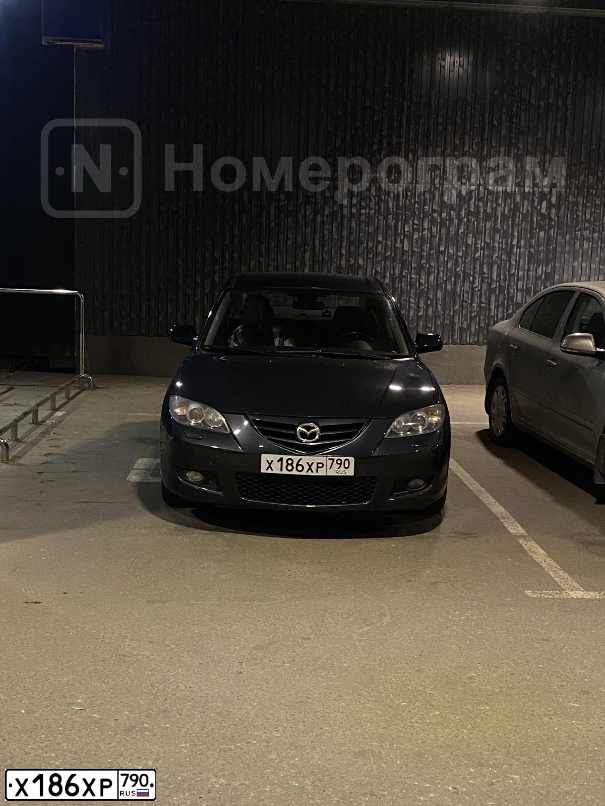 Фото автомобиля PEUGEOT T 206, 2007 — госномер У186ХР790. Цвет: Серебристый