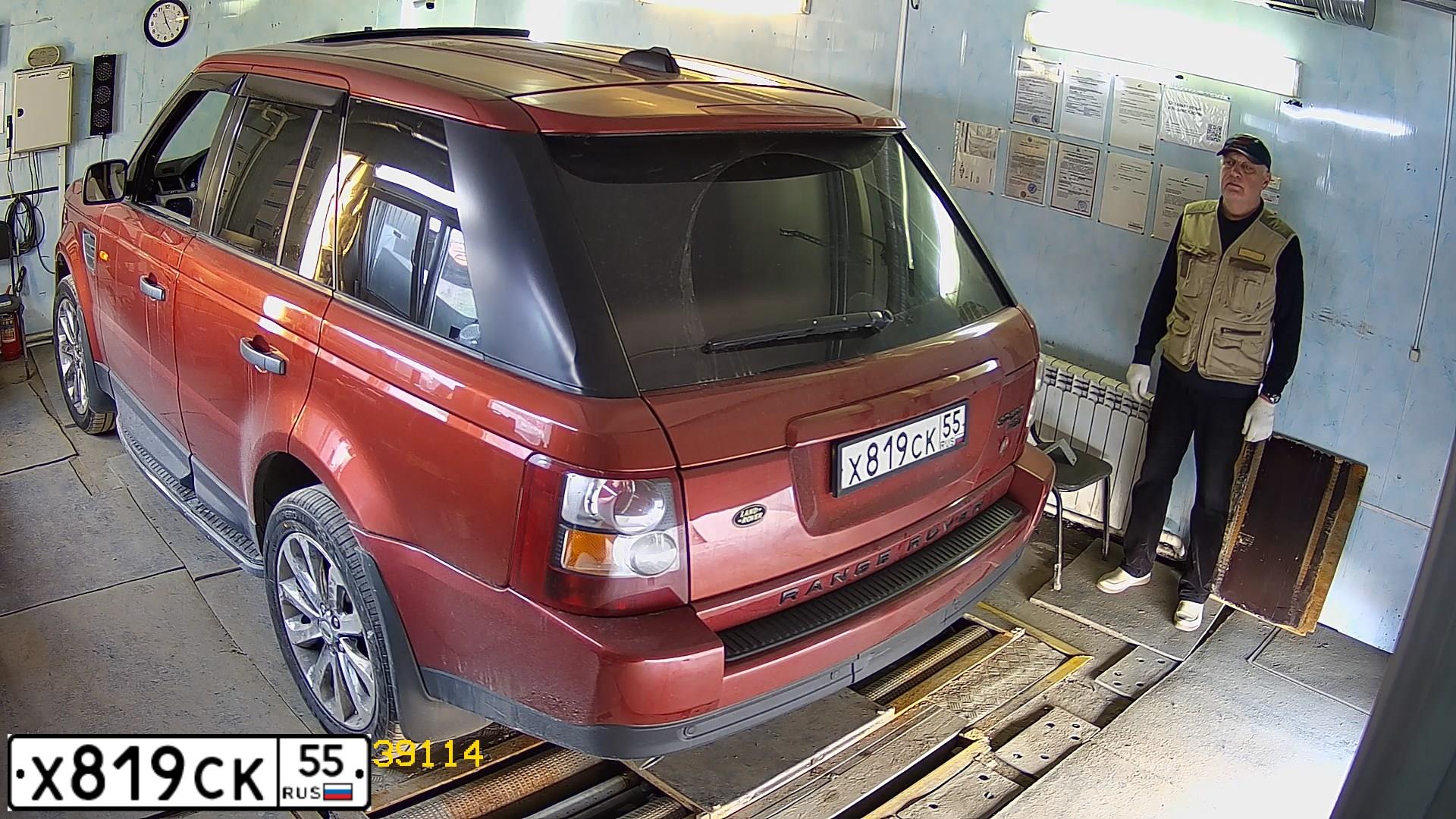 Фото автомобиля LANDROVER RANGE ROVER SPORT, 2008 — госномер К897МР77. Цвет: ТЕМНО-КРАСНЫЙ