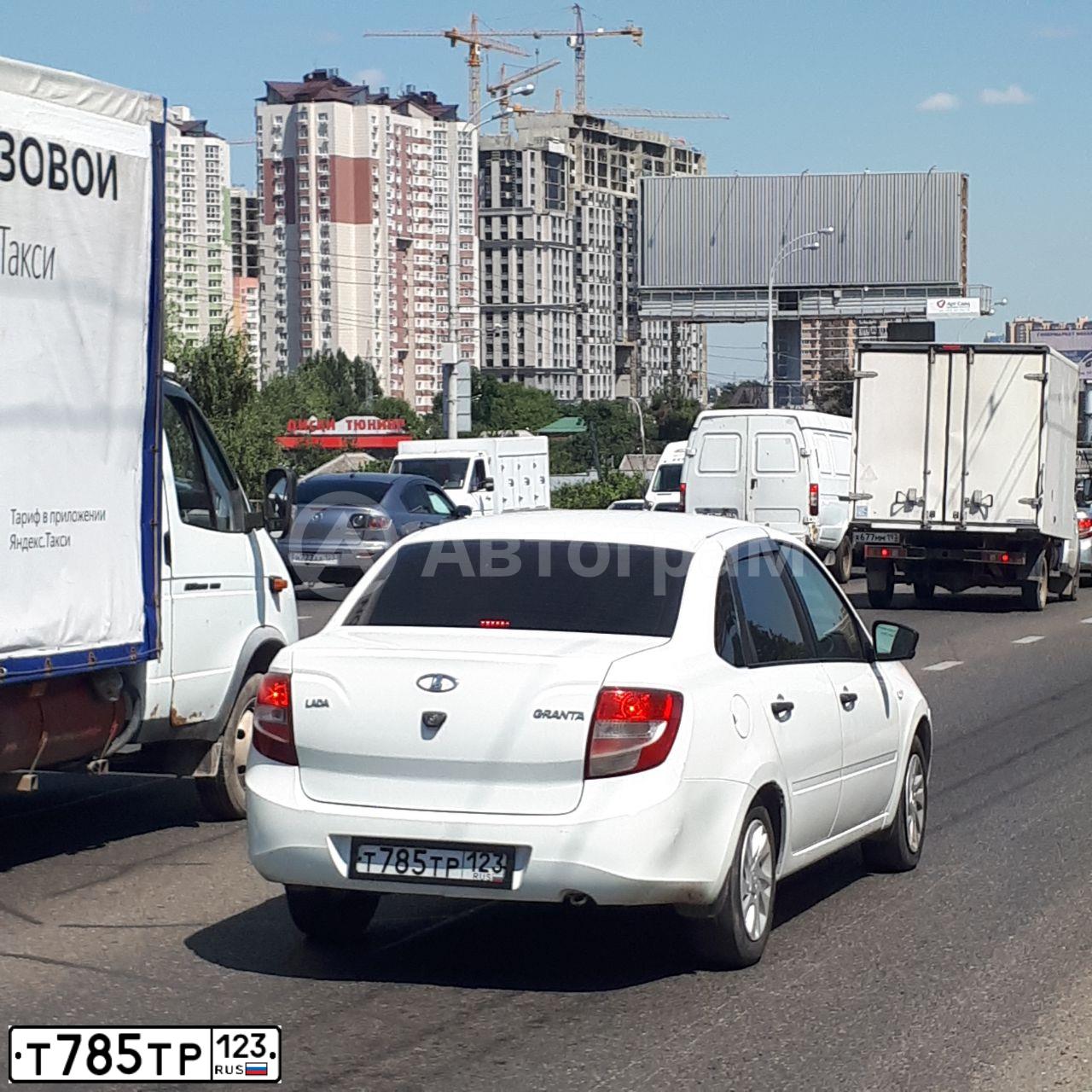 Фото автомобиля LADA 2190 GRANTA, 2017 — госномер Т785ТР123. Цвет: БЕЛЫЙ