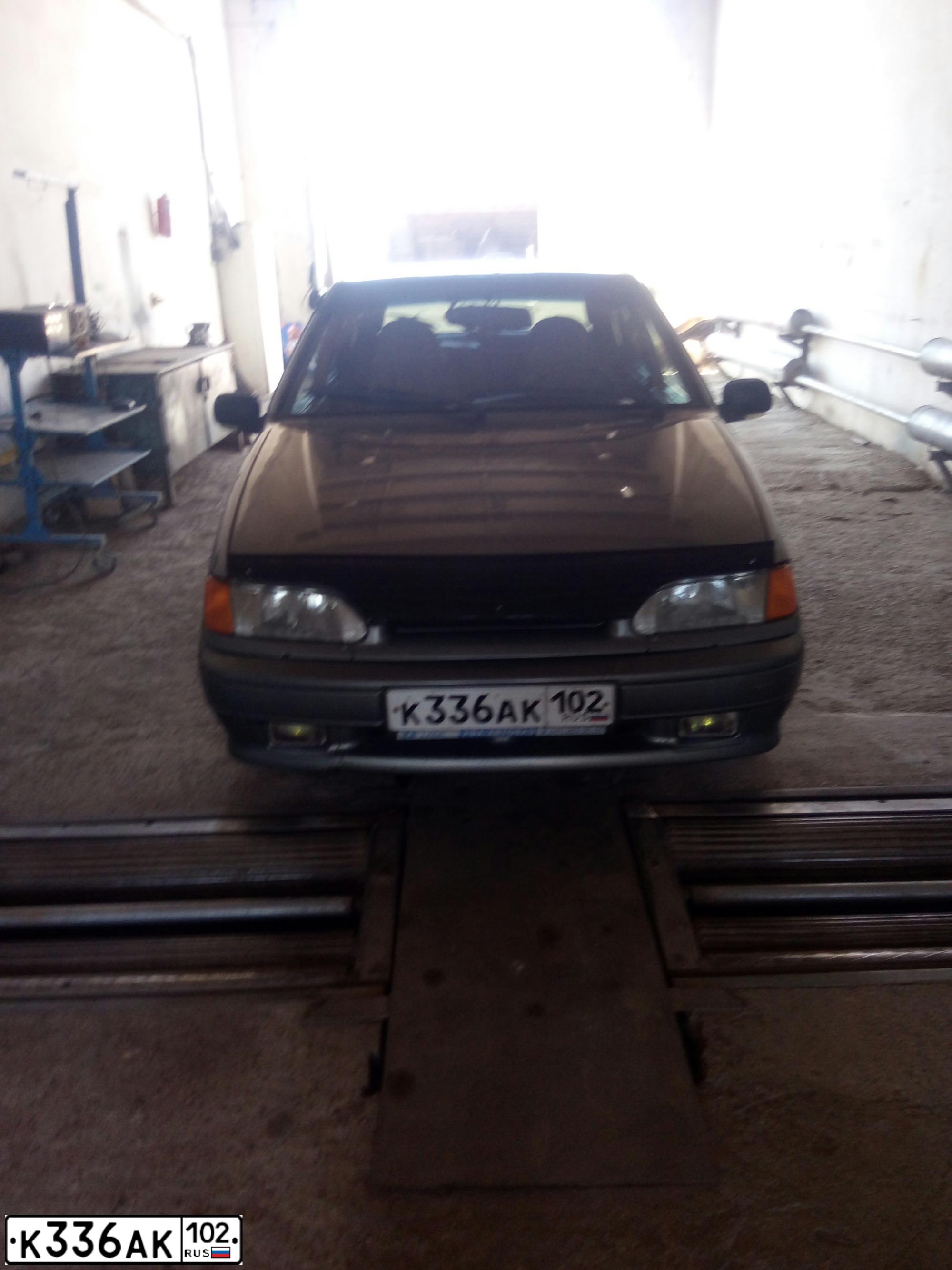 Фото автомобиля LADA 2114 SAMARA, 2008 — госномер К336АК102. Цвет: СРЕДНИЙ СЕРО-ЗЕЛЕНЫЙ МЕТ.