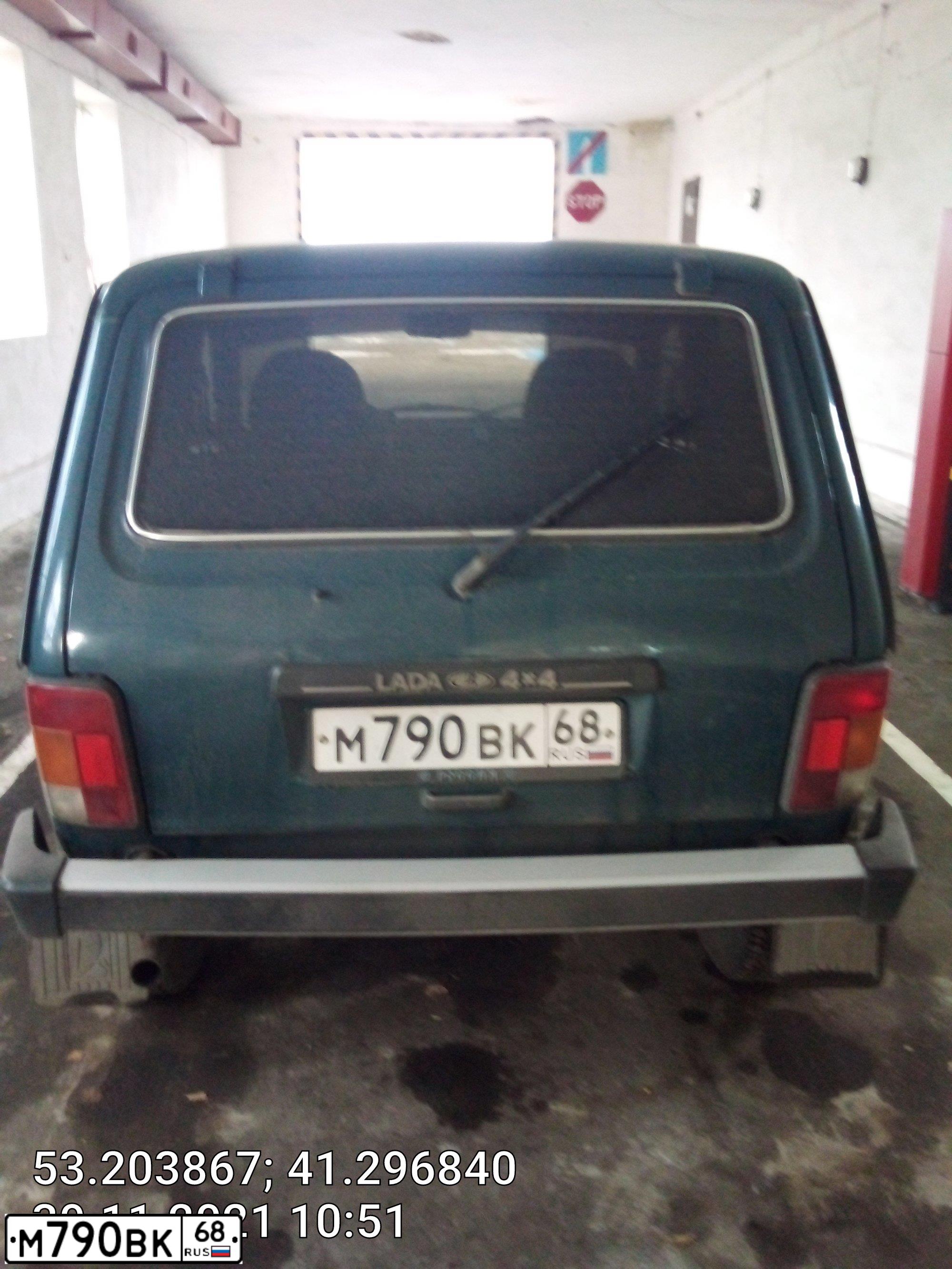Фото автомобиля LADA 2121 NIVA, 2002 — госномер А333УЕ68. Цвет: Сине-зеленый