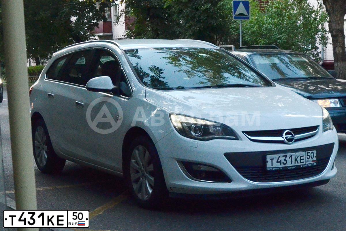 Фото автомобиля OPEL ASTRA, 2013 — госномер А610РТ790. Цвет: Белый