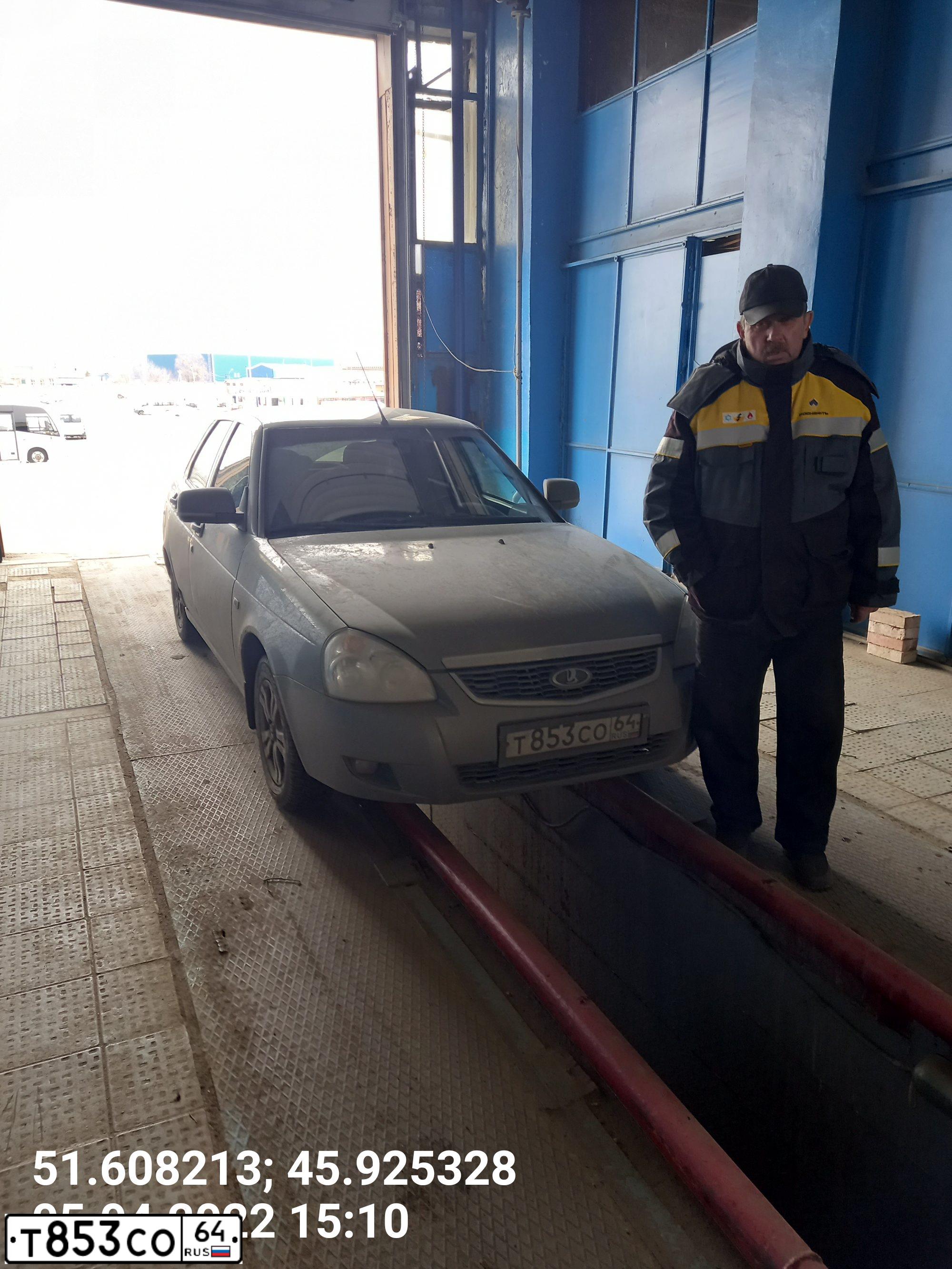 Фото автомобиля LADA PRIORA, 2008 — госномер М188ОН164. Цвет: СРЕДНИЙ СЕРО-ЗЕЛЕН МЕТ