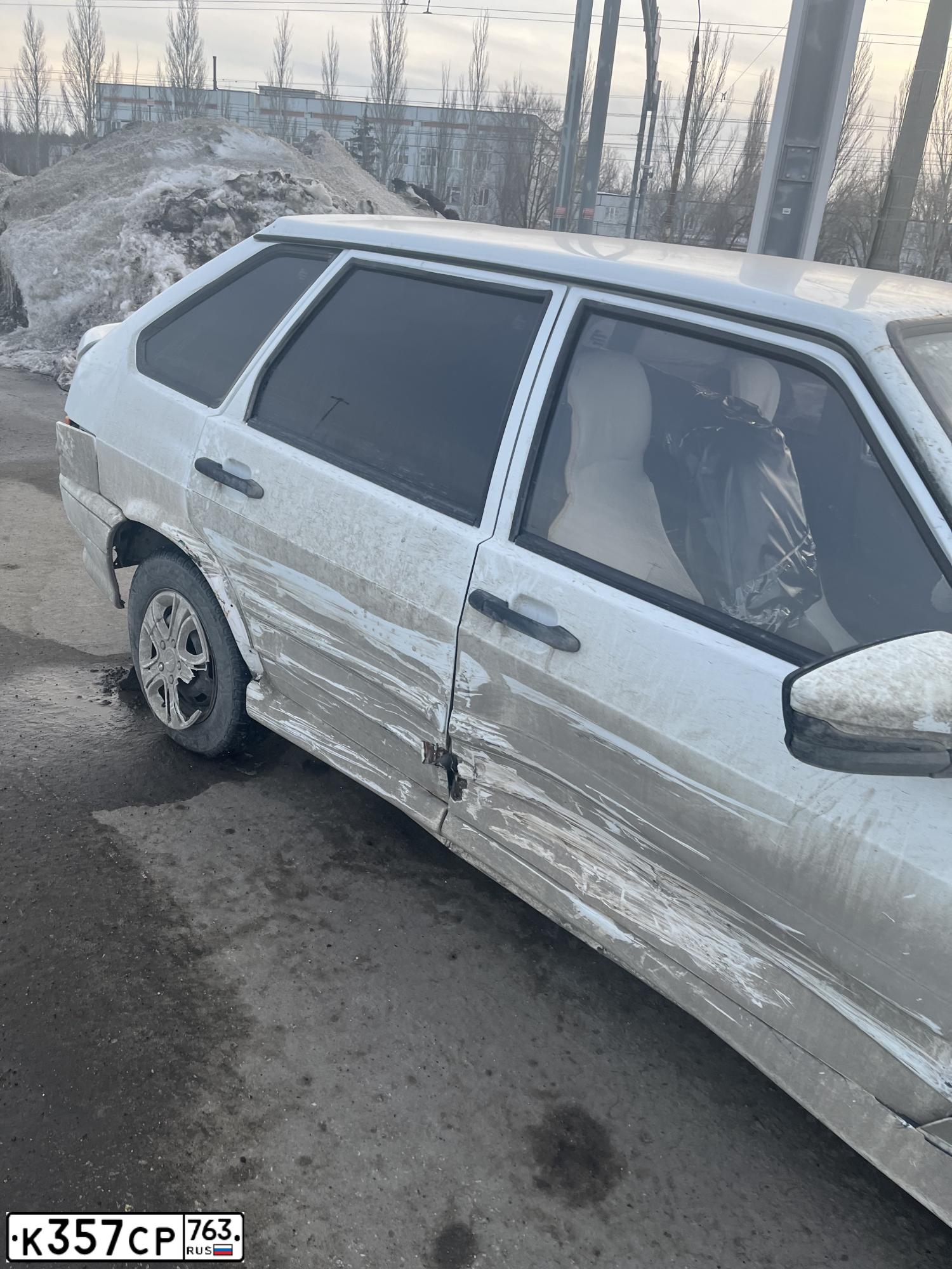 Фото автомобиля LADA 2114 SAMARA, 2010 — госномер К357СР763. Цвет: Белый