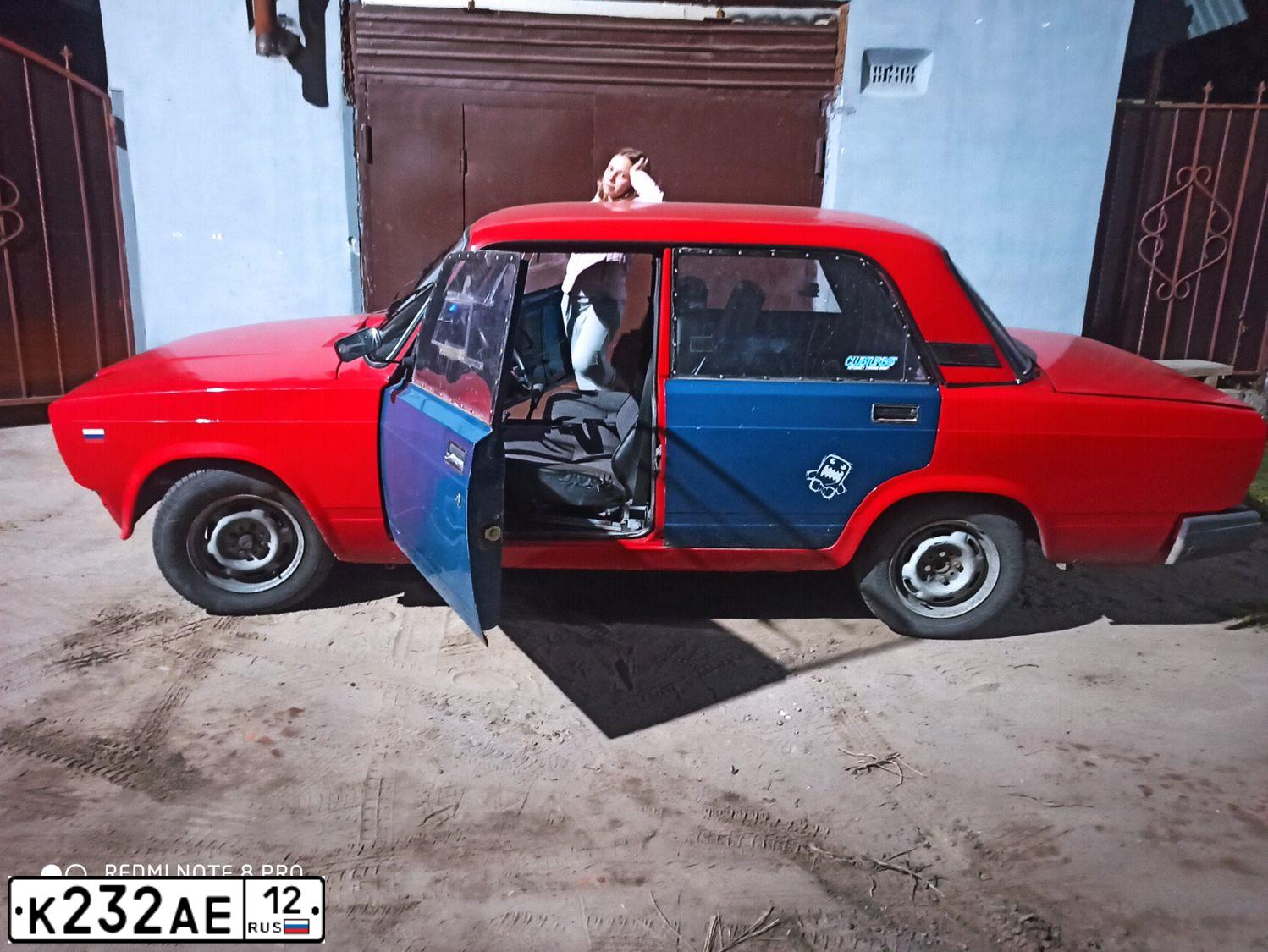 Фото автомобиля LADA 2107, 1997 — госномер К232АЕ12. Цвет: БАКЛАЖАН