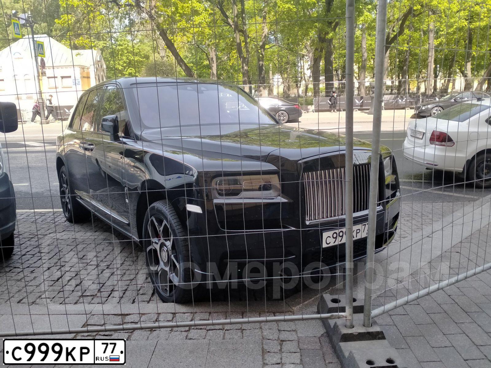 Фото автомобиля LADA 2107, 1995 — госномер С999КР77. Цвет: БЕЛЫЙ