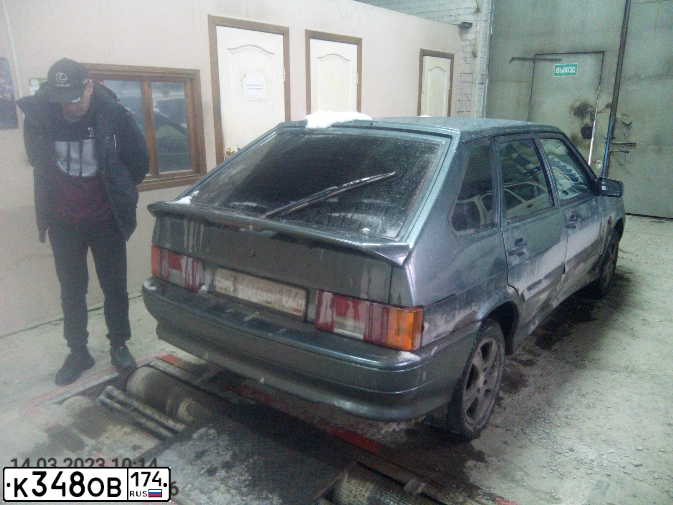 Фото автомобиля LADA 2114 SAMARA, 2011 — госномер К348ОВ174. Цвет: СЕРО-СИНЕ-ЗЕЛЕНЫЙ