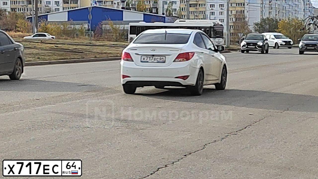 Фото автомобиля LADA 2114 SAMARA, 2009 — госномер Х111ХА64. Цвет: Белый