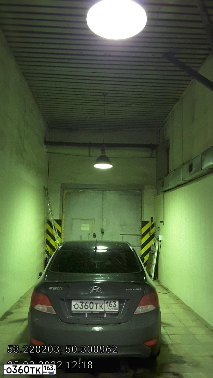 Фото автомобиля HYUNDAI SOLARIS, 2011 — госномер Е479СВ763. Цвет: ЧЕРНЫЙ