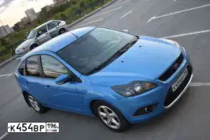 Фото автомобиля FORD FOCUS, 2008 — госномер К454ВР196. Цвет: голубой
