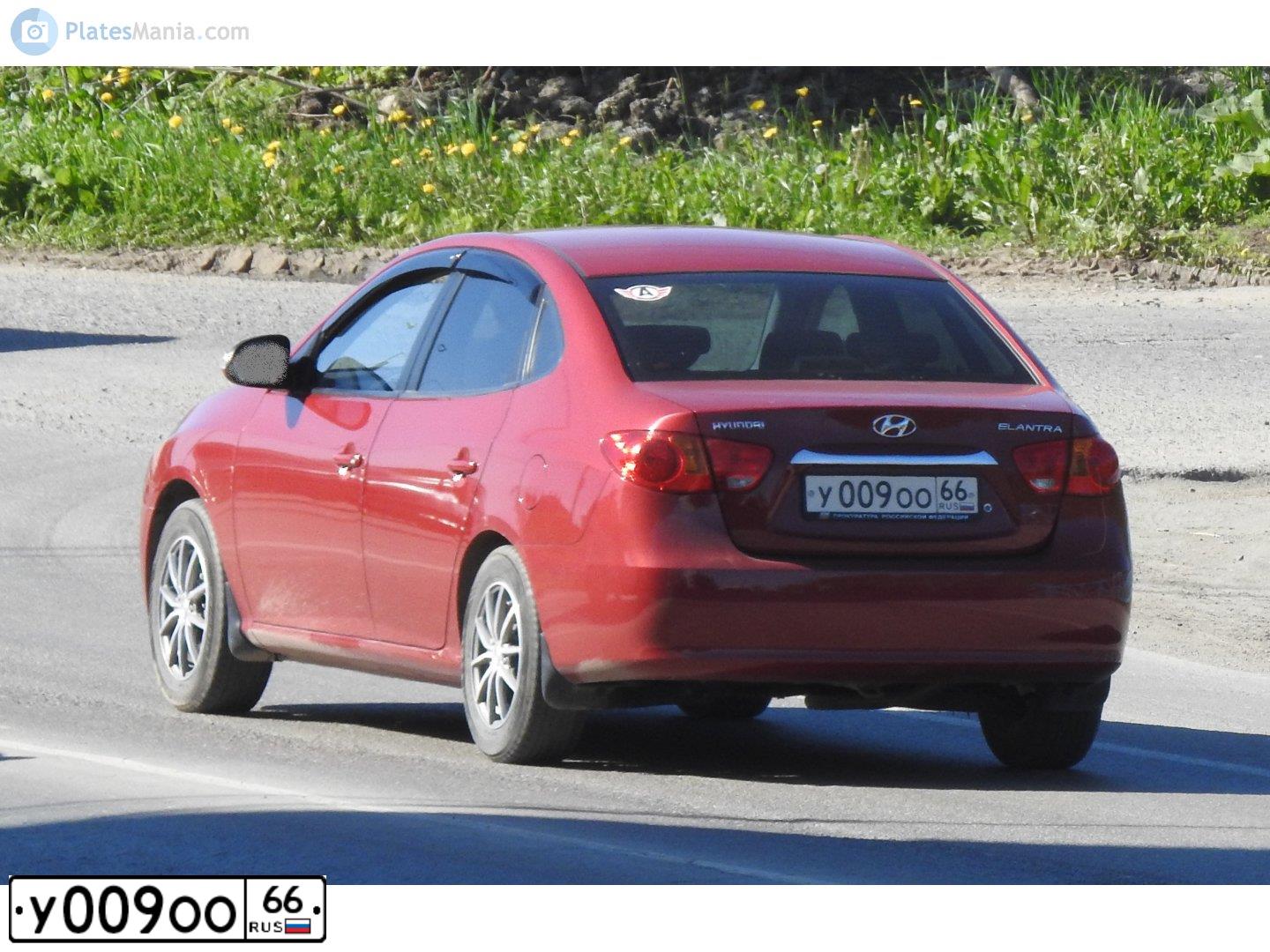 Фото автомобиля HYUNDAI ELANTRA, 2020 — госномер У009ОО66. Цвет: Серый