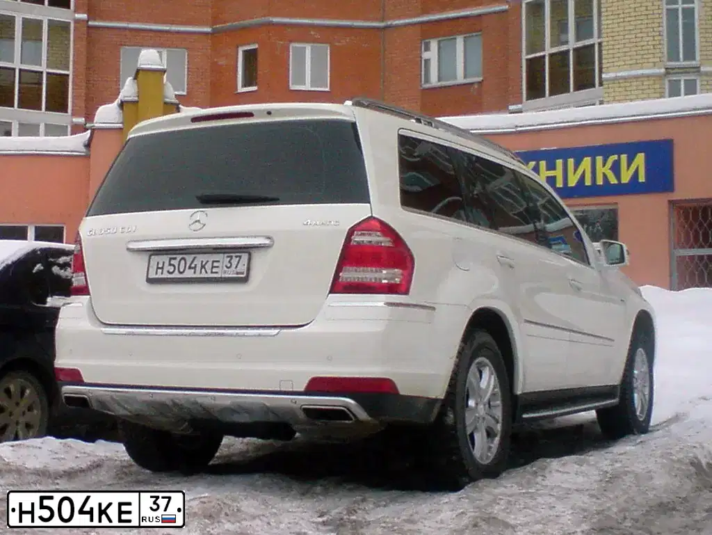 Фото автомобиля MERCEDES GL-KLASSE, 2011 — госномер Н504КЕ37. Цвет: БЕЛЫЙ