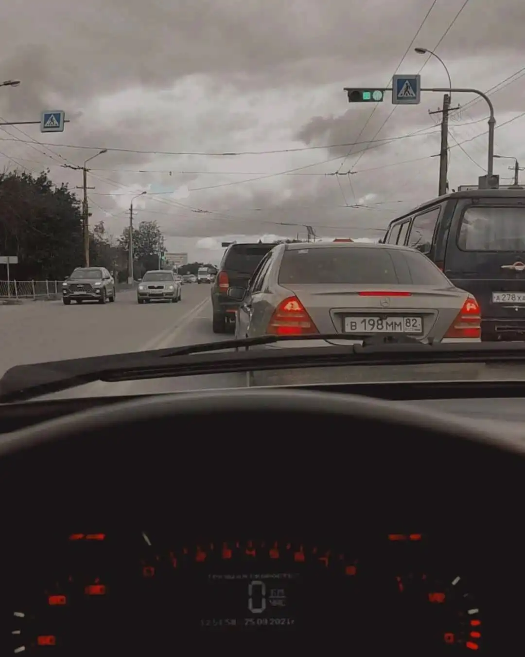 Фото автомобиля MERCEDES C-KLASSE, 2003 — госномер В198ММ82