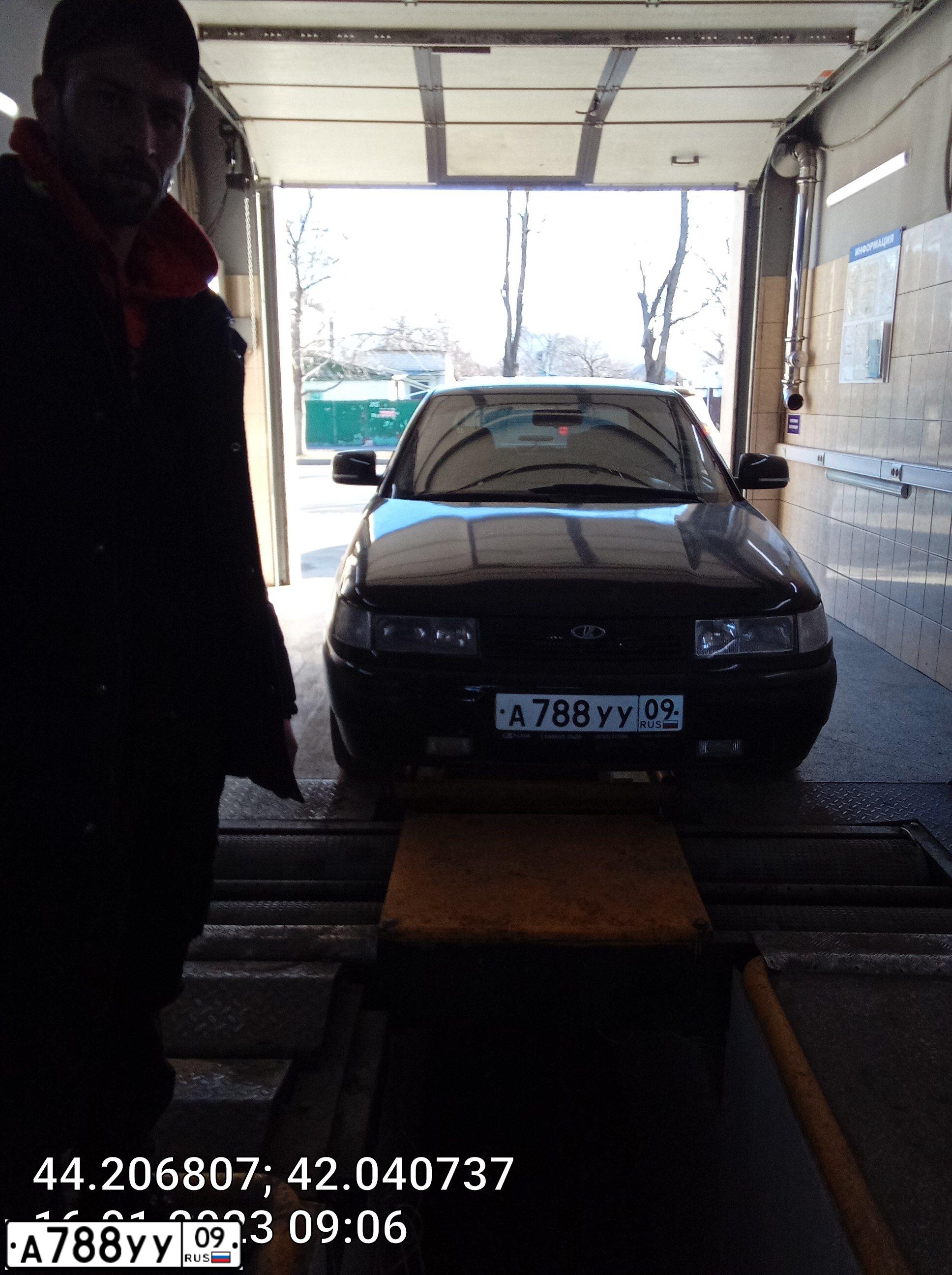 Фото автомобиля LADA 2110 LADA, 2007 — госномер Н077СТ93. Цвет: ГРАФИТ. МЕЛАЛЛИК