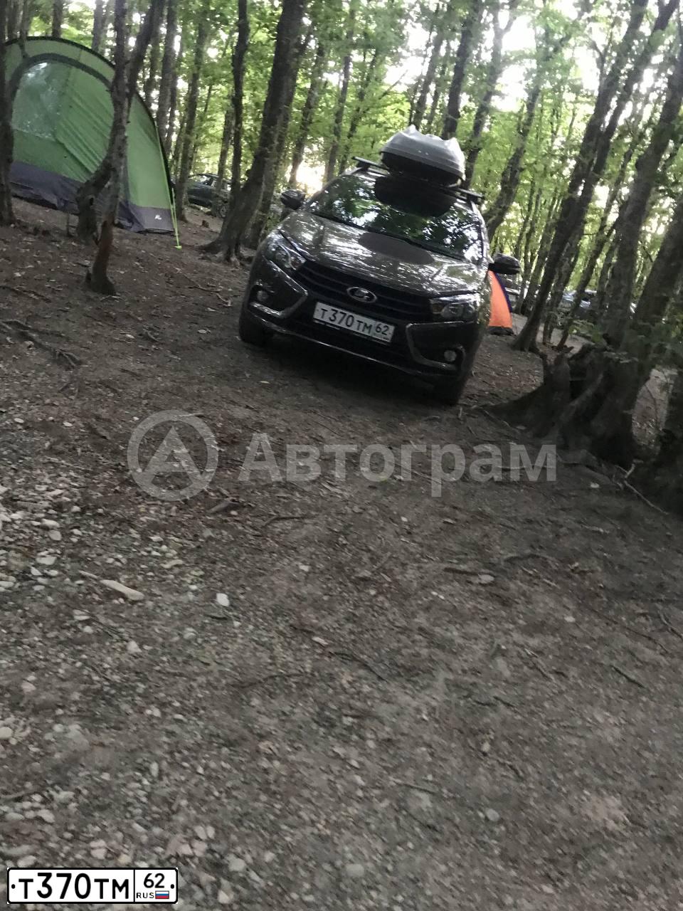 Фото автомобиля LADA VESTA, 2020 — госномер Т370ТМ62. Цвет: Коричневый