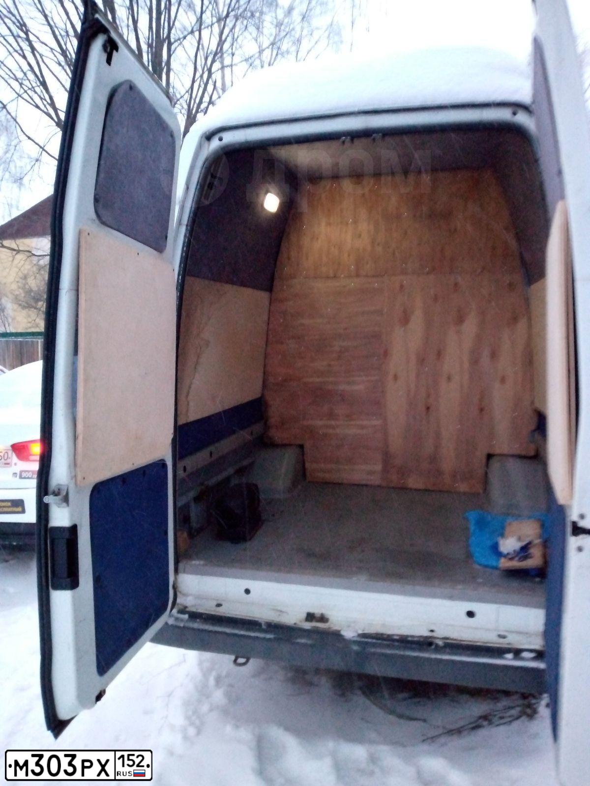 Фото автомобиля FORD TRANSIT, 2011 — госномер М303РХ152. Цвет: Белый