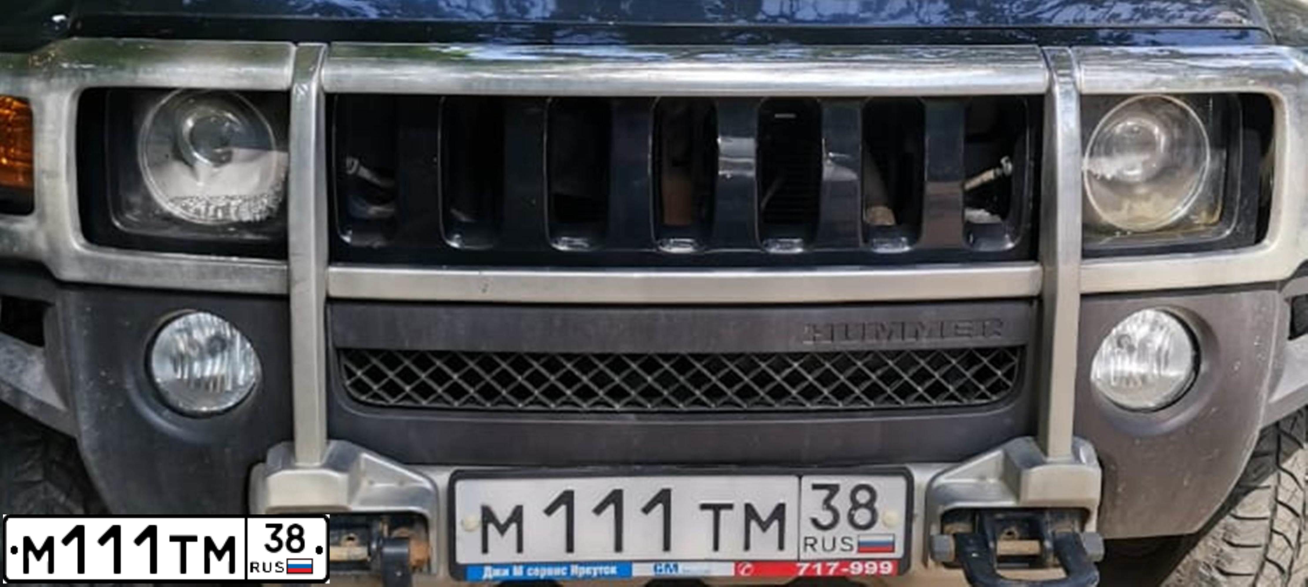 Фото автомобиля HUMMER H3, 2008 — госномер М111ТМ38. Цвет: ЧЕРНЫЙ
