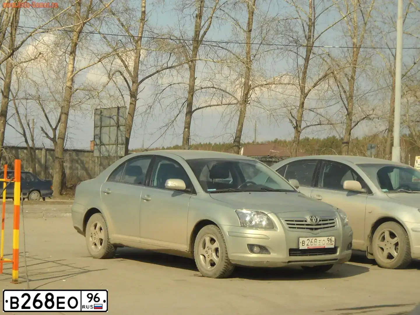 Фото автомобиля TOYOTA AVENSIS, 2006 — госномер А742НН122. Цвет: СВЕТЛО-ЗЕЛЕНЫЙ