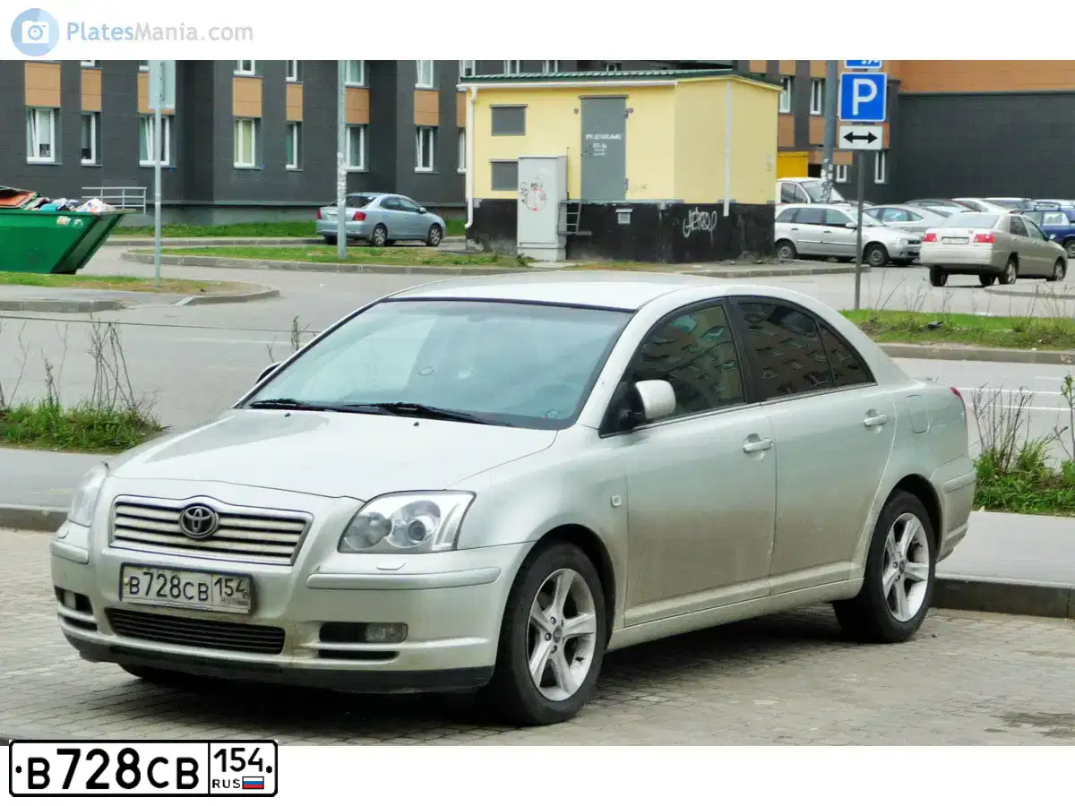 Фото автомобиля TOYOTA AVENSIS, 2004 — госномер В728СВ154. Цвет: СЕРЕБРИСТЫЙ