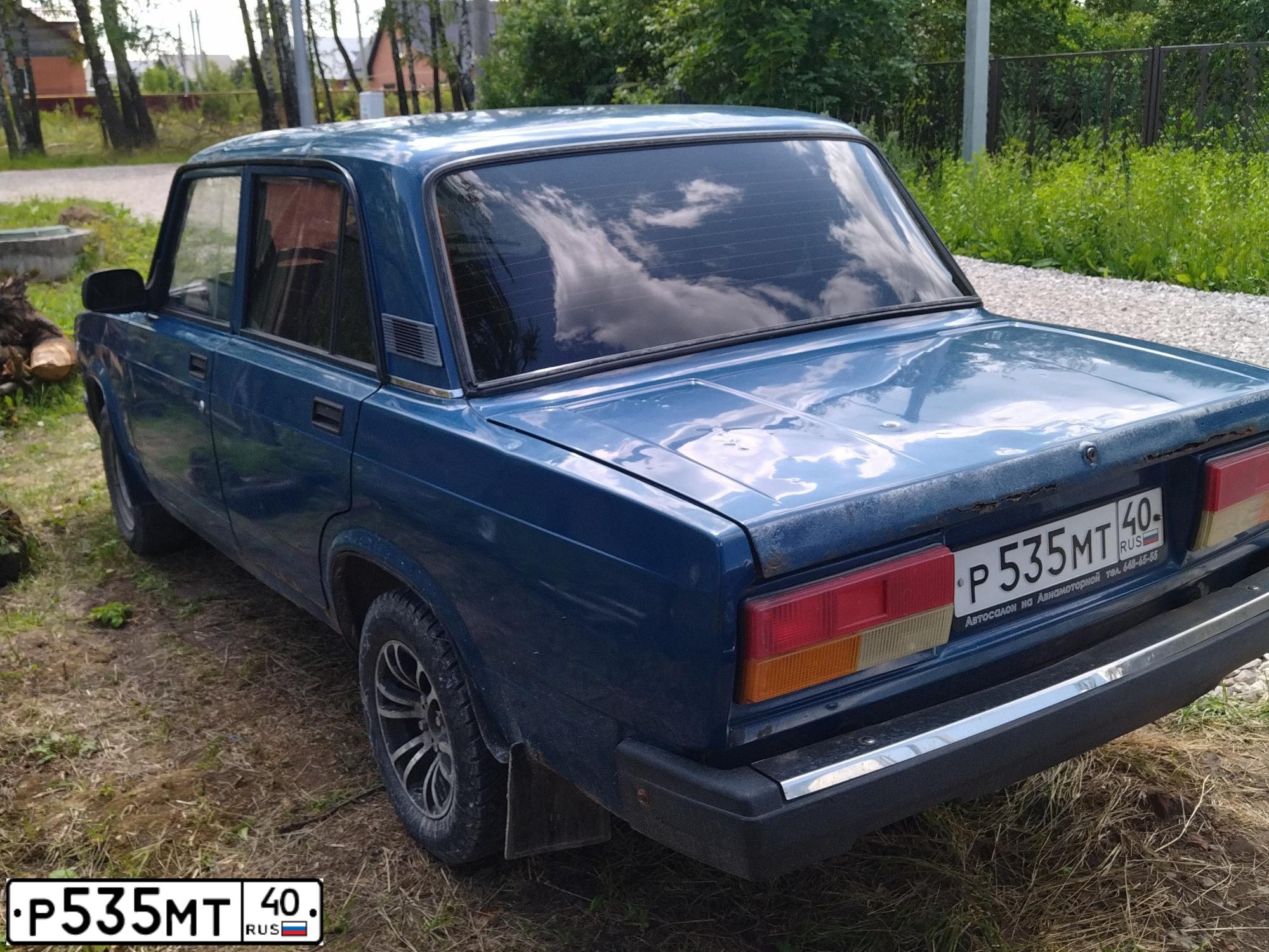 Фото автомобиля LADA 2107 LADA, 2009 — госномер Р535МТ40. Цвет: сине-зеленый