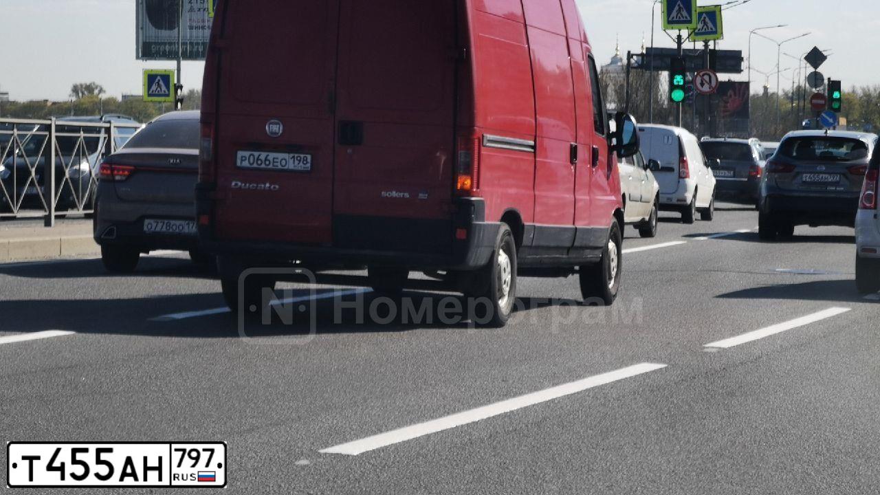 Фото автомобиля NISSAN QASHQAI, 2019 — госномер Н532РЕ797. Цвет: СЕРЫЙ