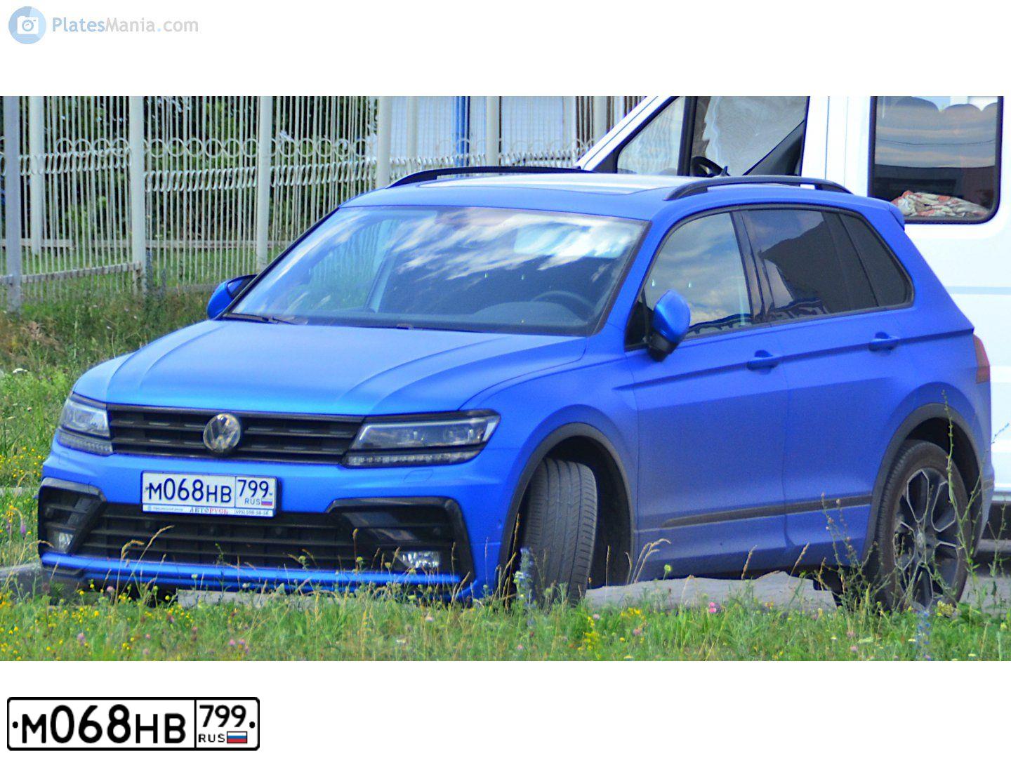 Фото автомобиля VOLKSWAGEN TIGUAN, 2018 — госномер Н927НМ198. Цвет: синий