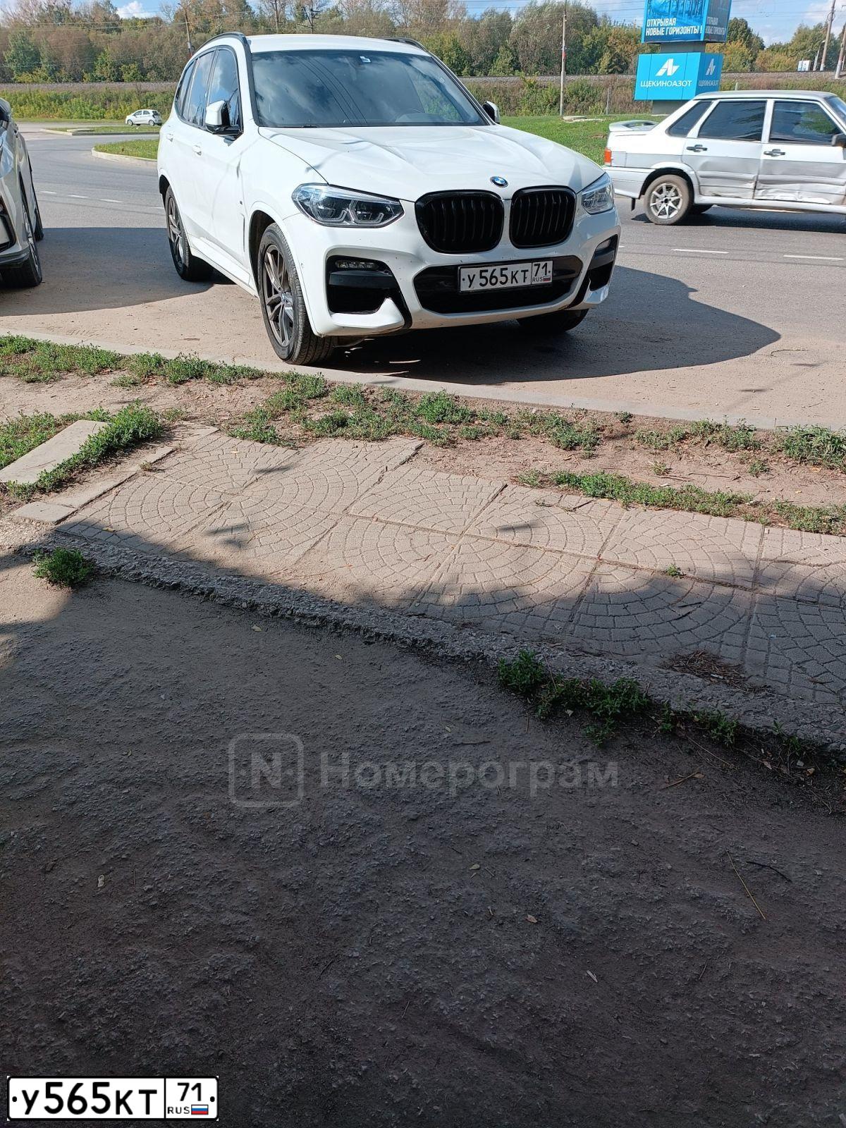Фото автомобиля BMW X3 XDRIVE20D 35FЕ, 2021 — госномер У565КТ71. Цвет: Белый