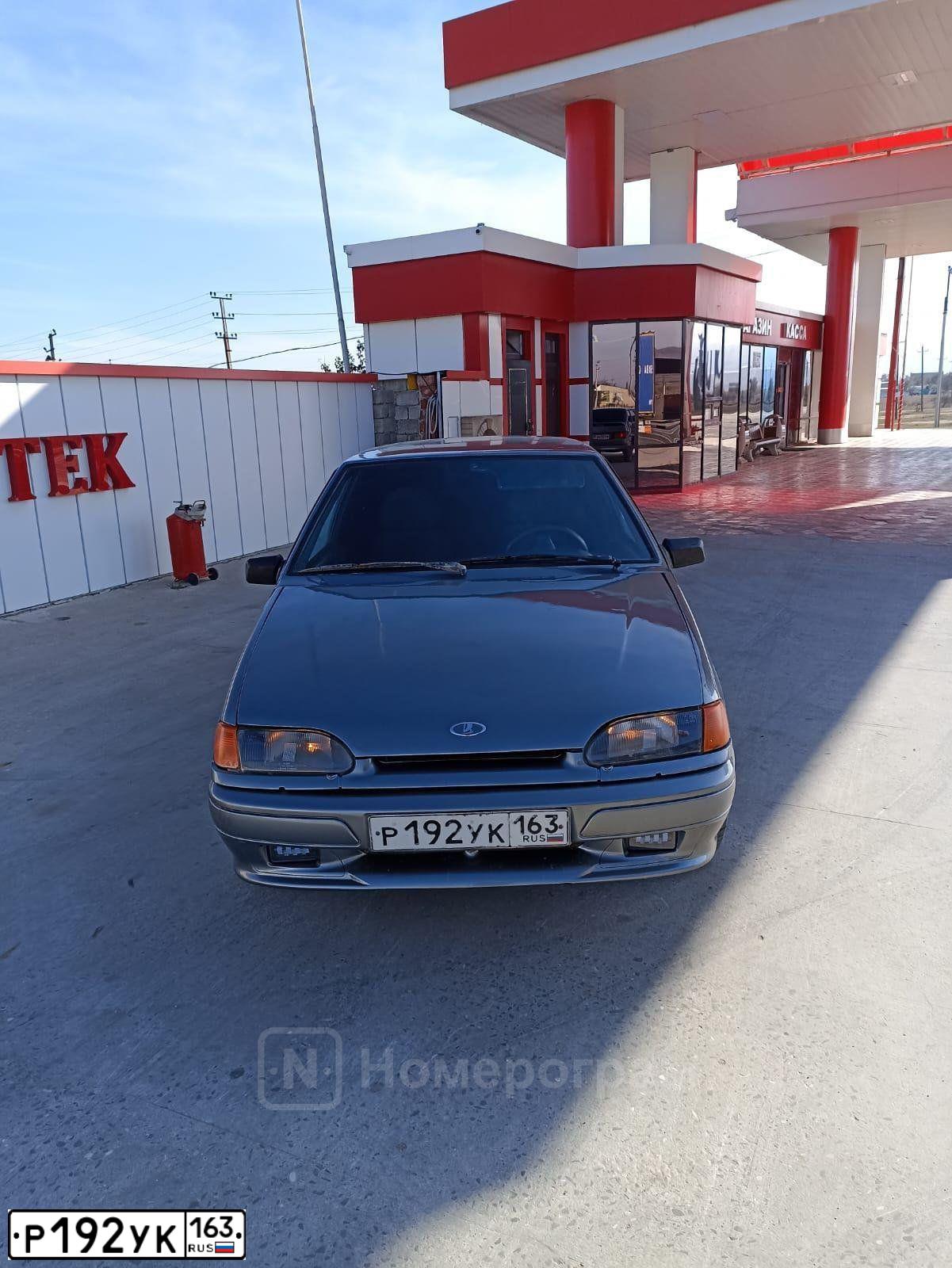 Фото автомобиля LADA 2114 SAMARA, 2008 — госномер У876КЕ05. Цвет: средний серо-зеленый металлик