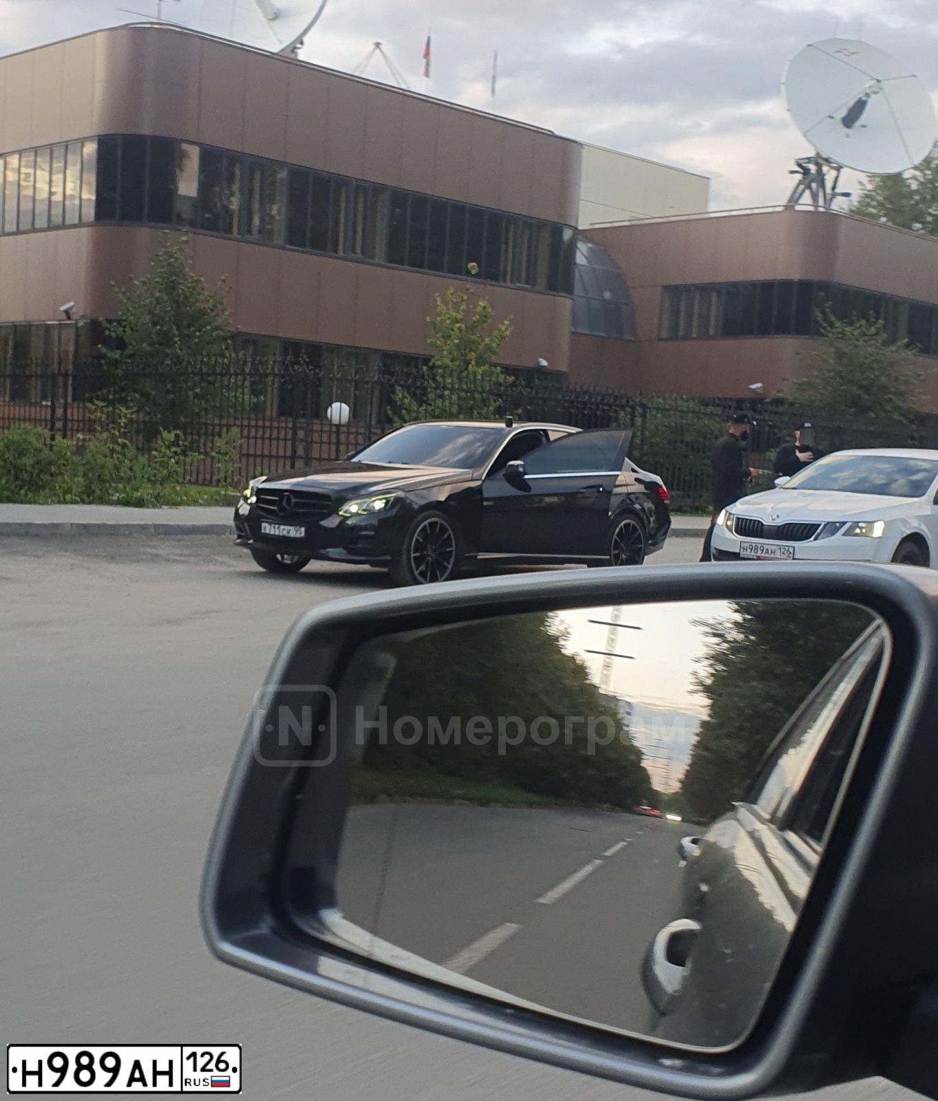 Фото автомобиля SKODA OCTAVIA, 2018 — госномер В295ВМ550. Цвет: Белый