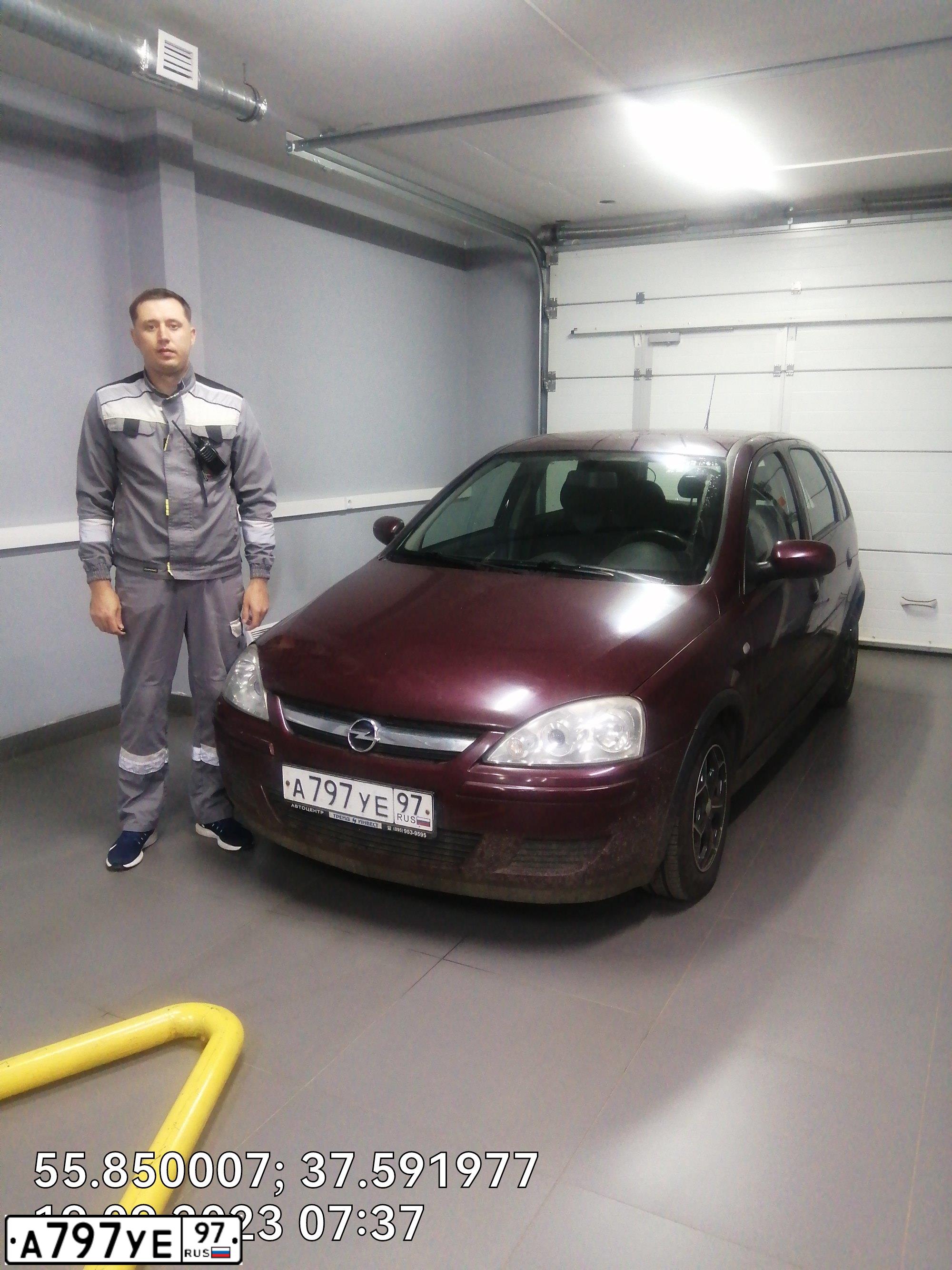 Фото автомобиля OPEL CORSA, 2004 — госномер А797УЕ97. Цвет: ТЕМНО-КРАСНЫЙ