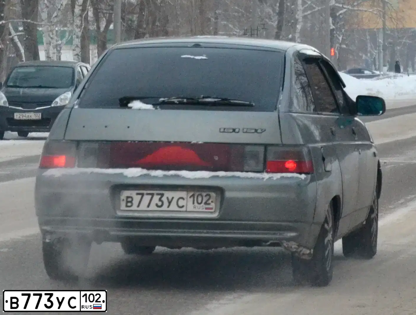 Фото автомобиля LADA 2112, 2005 — госномер С364ОЕ89. Цвет: средний серо-зеленый металлик