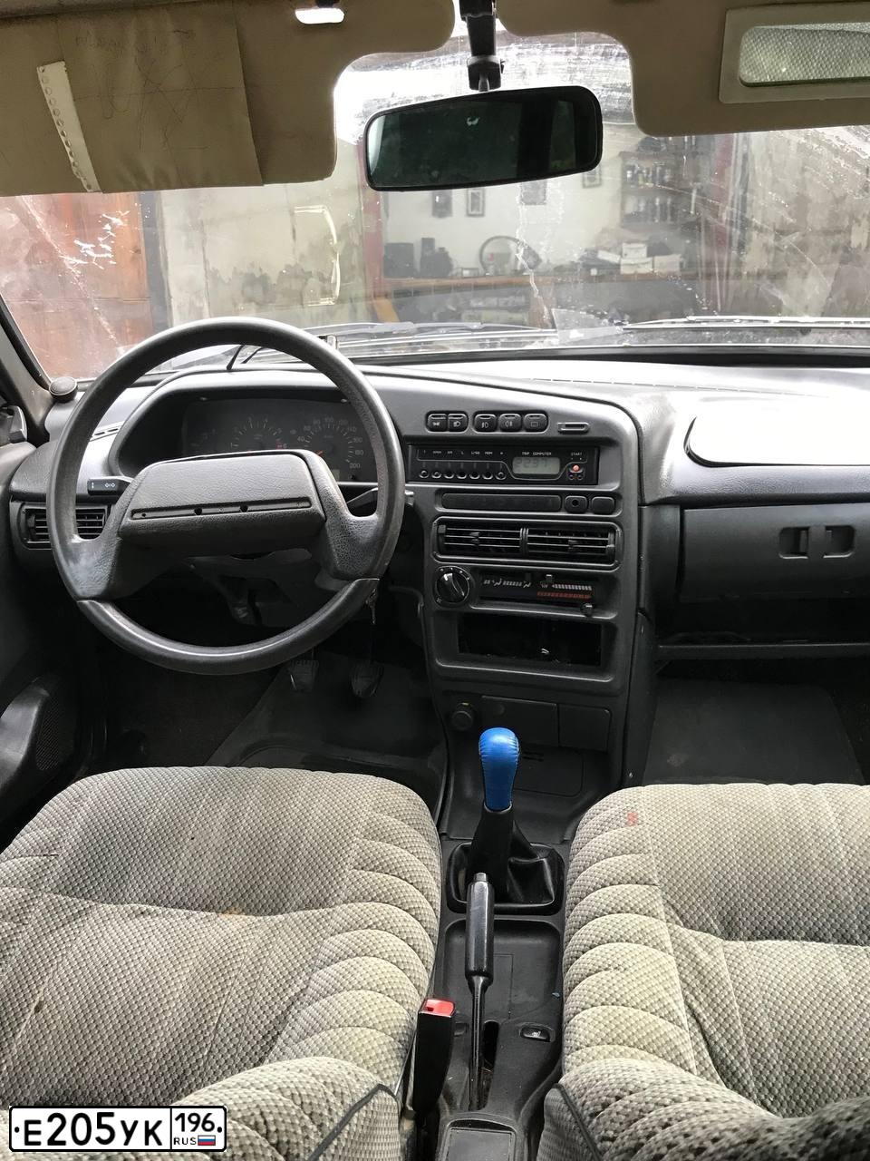 Фото автомобиля LADA 2115 SAMARA, 2004 — госномер Е205УК196. Цвет: СЕРО-ГОЛУБОЙ