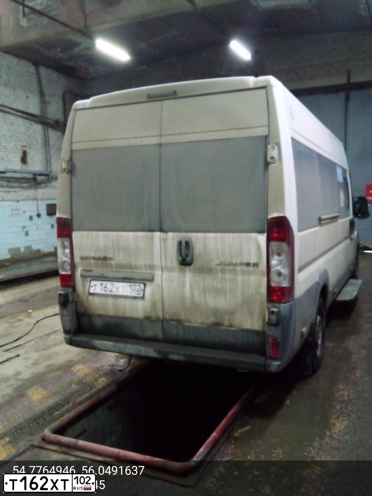 Фото автомобиля CITROEN JUMPER, 2011 — госномер Т162ХТ102. Цвет: Белый