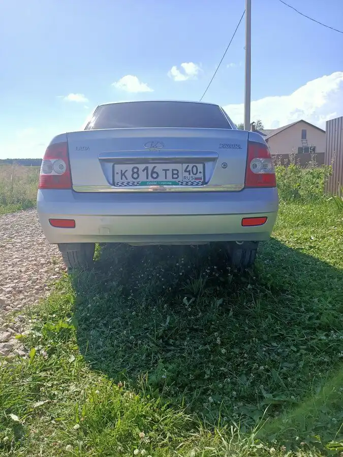 Фото автомобиля LADA PRIORA, 2009 — госномер Х978СВ71