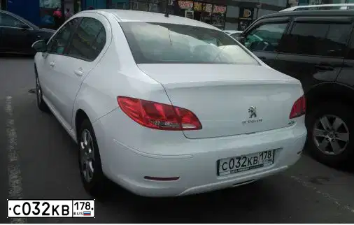 Фото автомобиля PEUGEOT 408, 2014 — госномер С032КВ178. Цвет: БЕЛЫЙ