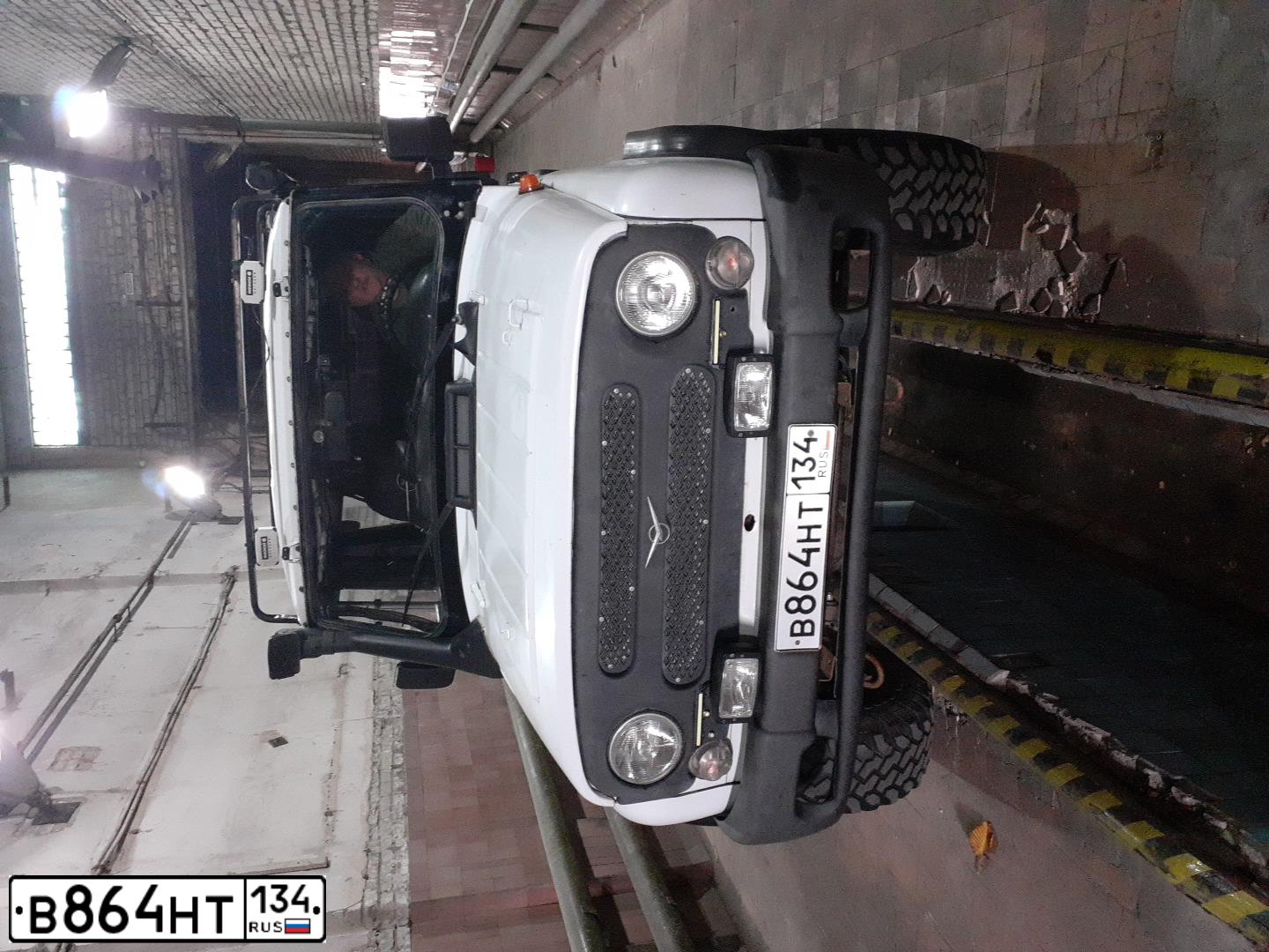 Фото автомобиля UAZ Z 3151  HUNTER, 2010 — госномер Р601ВЕ34. Цвет: АРКТИКА