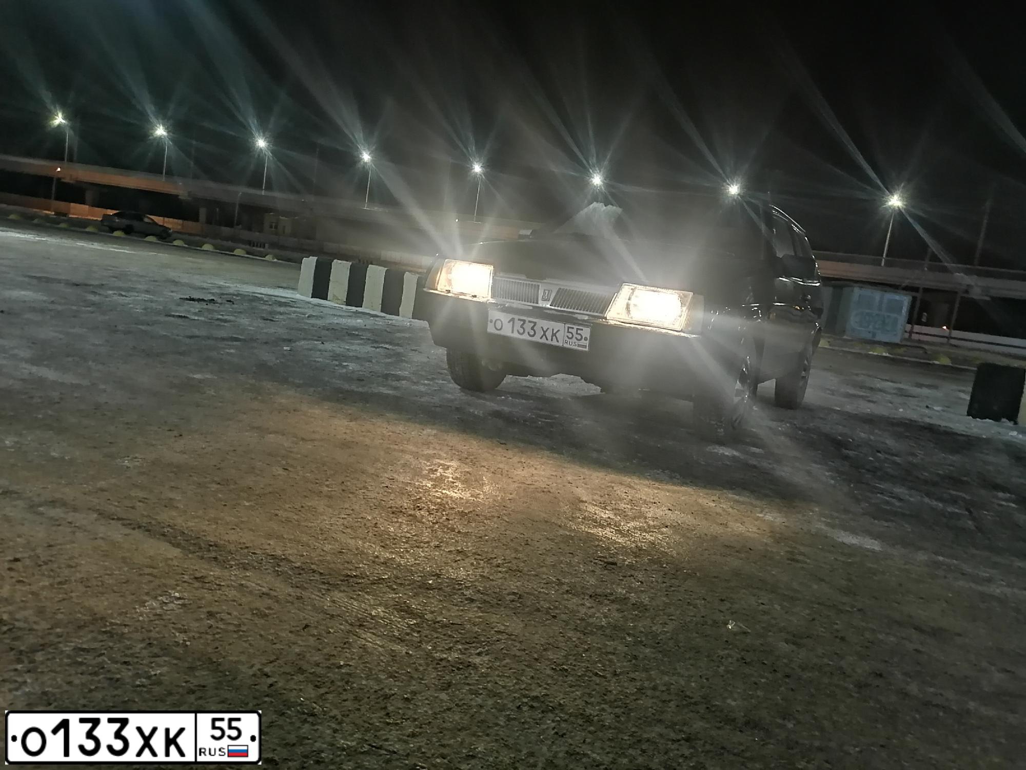 Фото автомобиля LADA 2108 SAMARA, 1990 — госномер О133ХК55. Цвет: ЧЕРНЫЙ