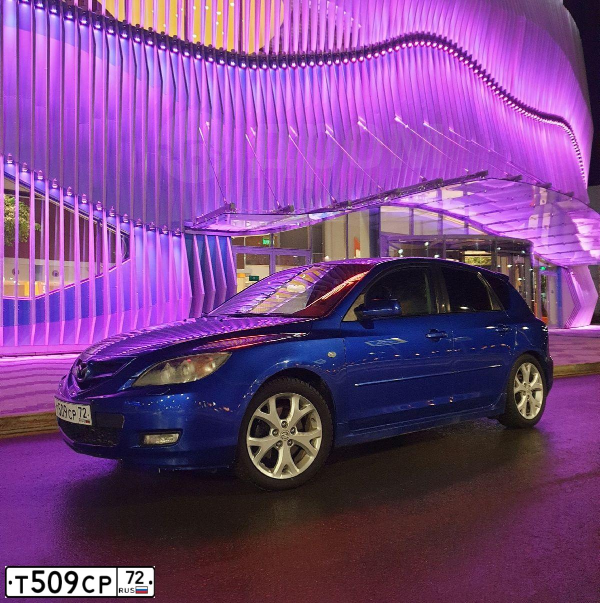 Фото автомобиля MAZDA 3, 2007 — госномер С750УМ86. Цвет: синий