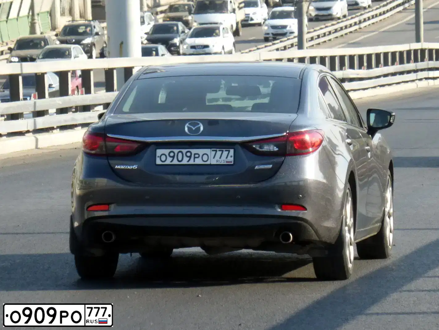 Фото автомобиля MAZDA 6, 2015 — госномер М311АВ154. Цвет: Серый