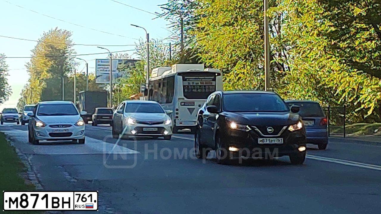 Фото автомобиля LADA GRANTA 219040, 2022 — госномер М871ВН761. Цвет: СЕРЫЙ