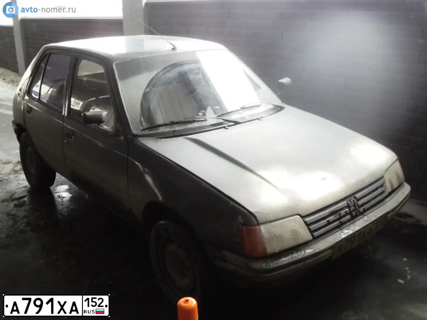 Фото автомобиля PEUGEOT 205, 1989 — госномер А791ХА152. Цвет: ТЕМНО-СЕРЫЙ