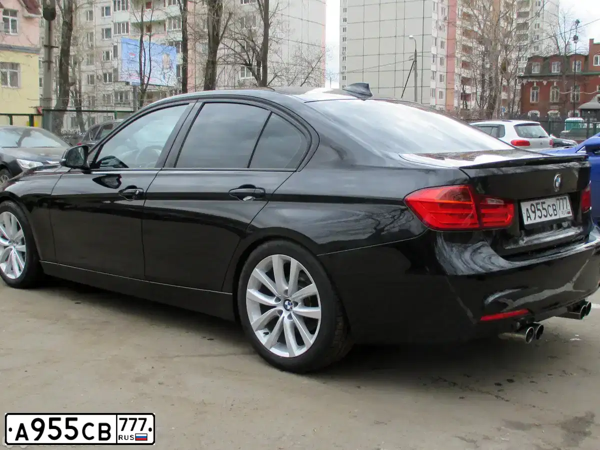 Фото автомобиля BMW SERIE 3, 2012 — госномер А955СВ777. Цвет: ЧЕРНЫЙ