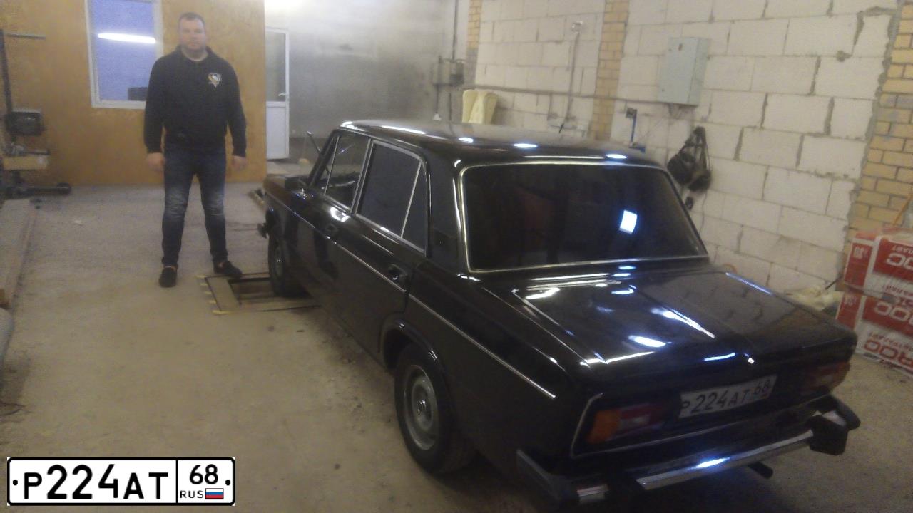 Фото автомобиля LADA 2106 LADA, 1998 — госномер Е453ТА34. Цвет: ЧЕРНЫЙ