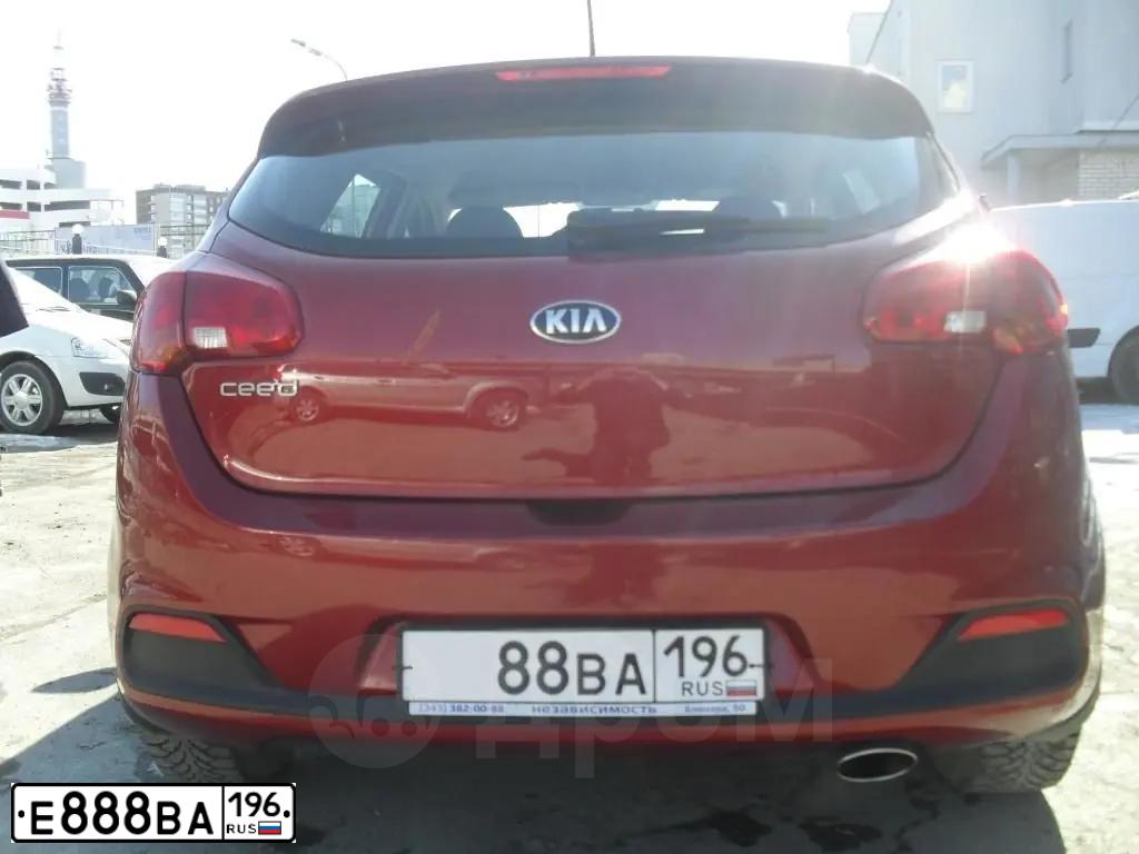 Фото автомобиля GAZ 3302 EL, 2013 — госномер Е888ВА196. Цвет: Белый