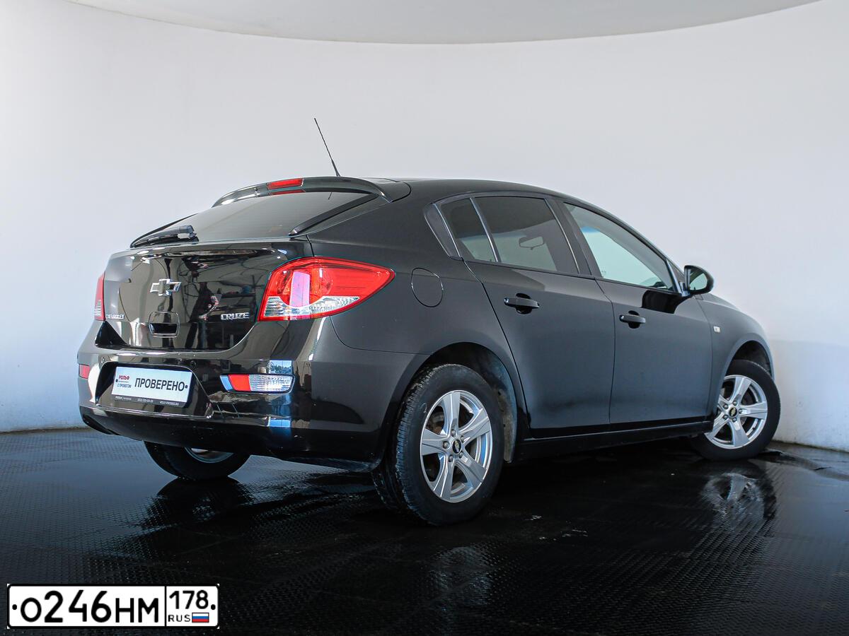 Фото автомобиля CHEVROLET CRUZE, 2013 — госномер М761ТУ198. Цвет: ЧЕРНЫЙ МЕТАЛЛИК