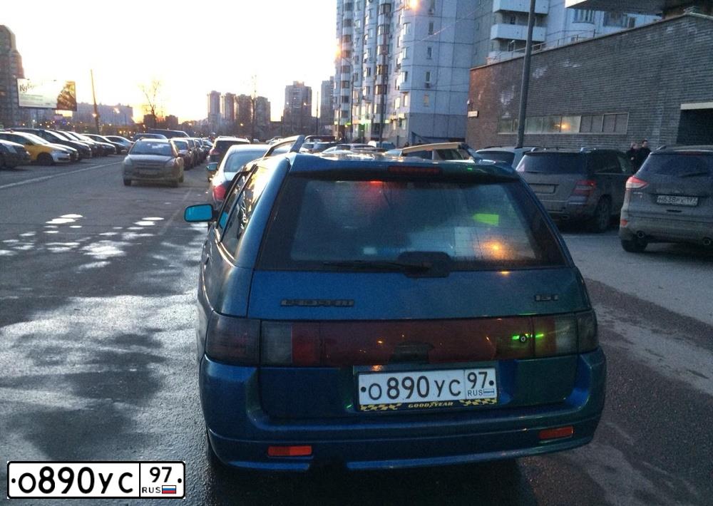 Фото автомобиля LADA 2111 LADA, 2005 — госномер У135АА790. Цвет: сине-зеленый