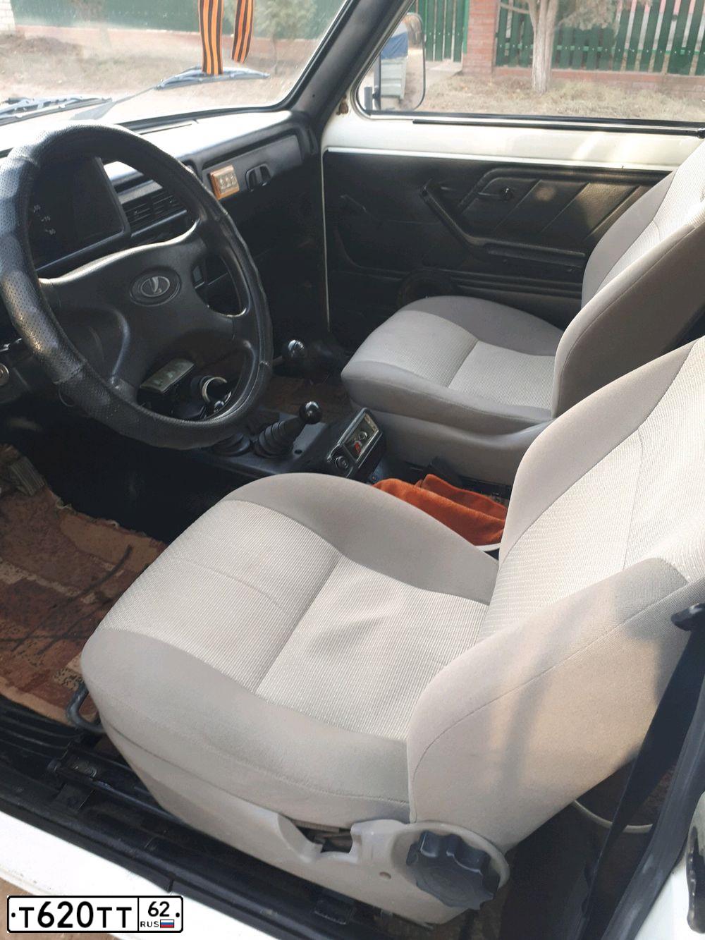 Фото автомобиля TAGAZ ACCENT, 2004 — госномер Р611РН62. Цвет: СЕРЕБРИСТЫЙ