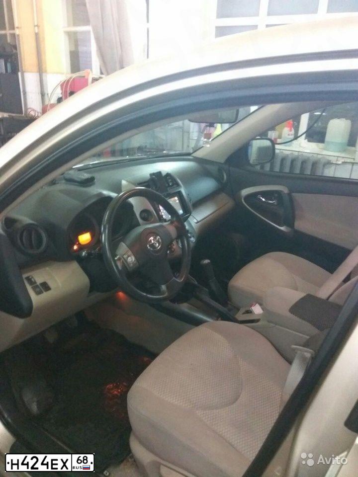 Фото автомобиля TOYOTA RAV4, 2006 — госномер М546ТХ13. Цвет: БЕЖЕВЫЙ