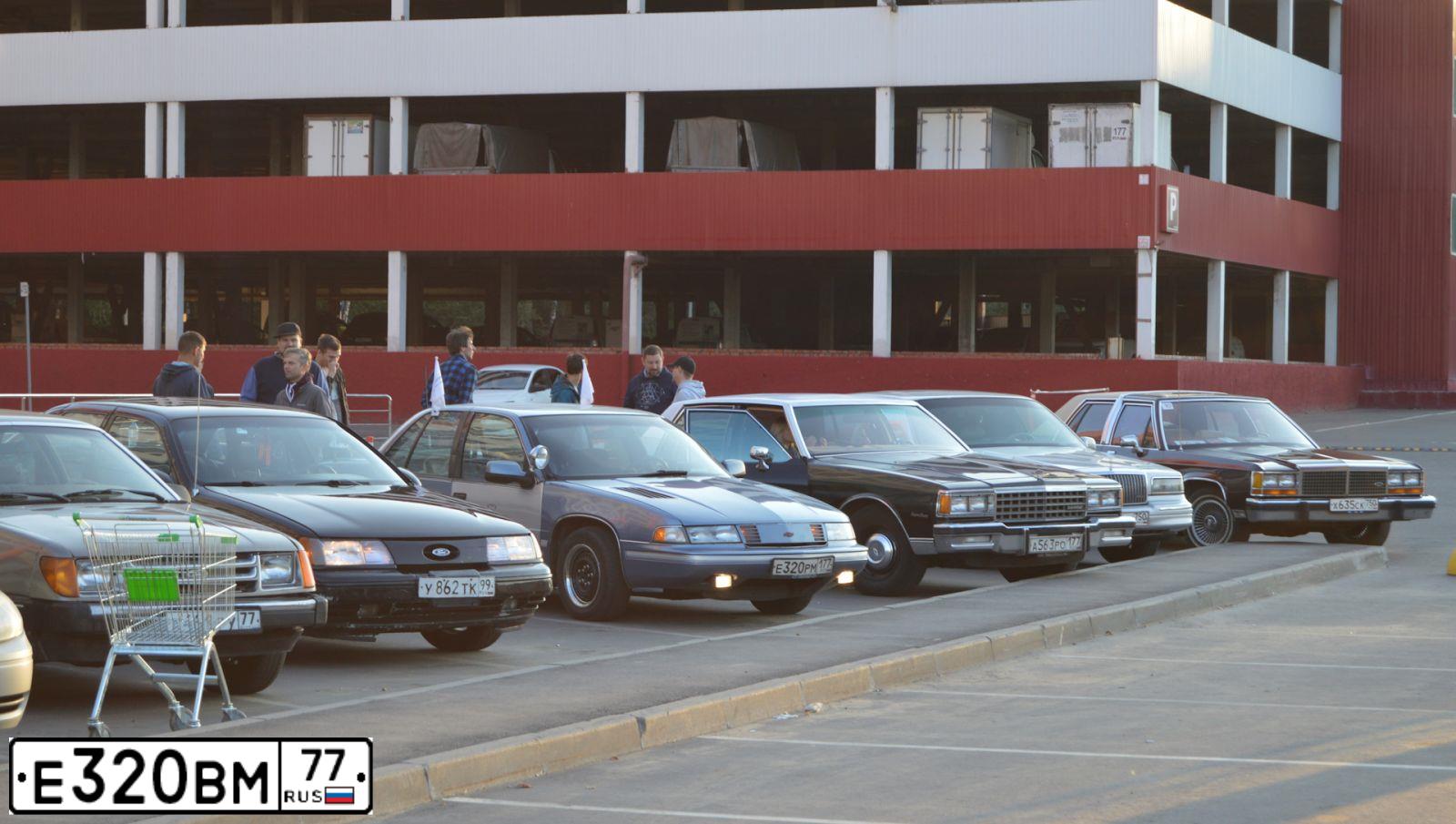 Фото автомобиля ВАЗ 21063, 1994 — госномер У777ВА77. Цвет: БЕЛЫЙ